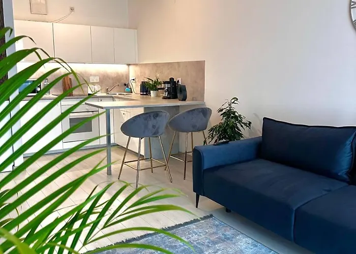 A12 By Real * Varsó