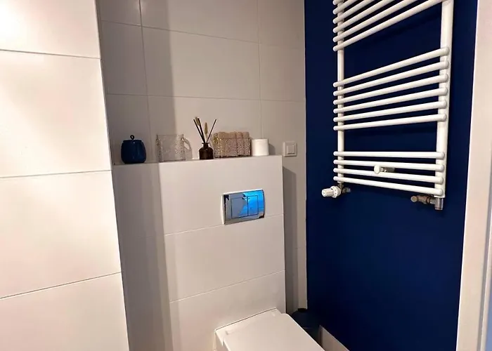 A12 By Real * Varsó